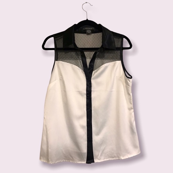 🌟SALE 2/$10.00‼️ SUZY SHIER Women’s White/Black Silk sleeveless blouse size M - Picture 1 of 7